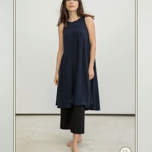 Elizabeth Suzann Harlow dress Navy silk crepe /small